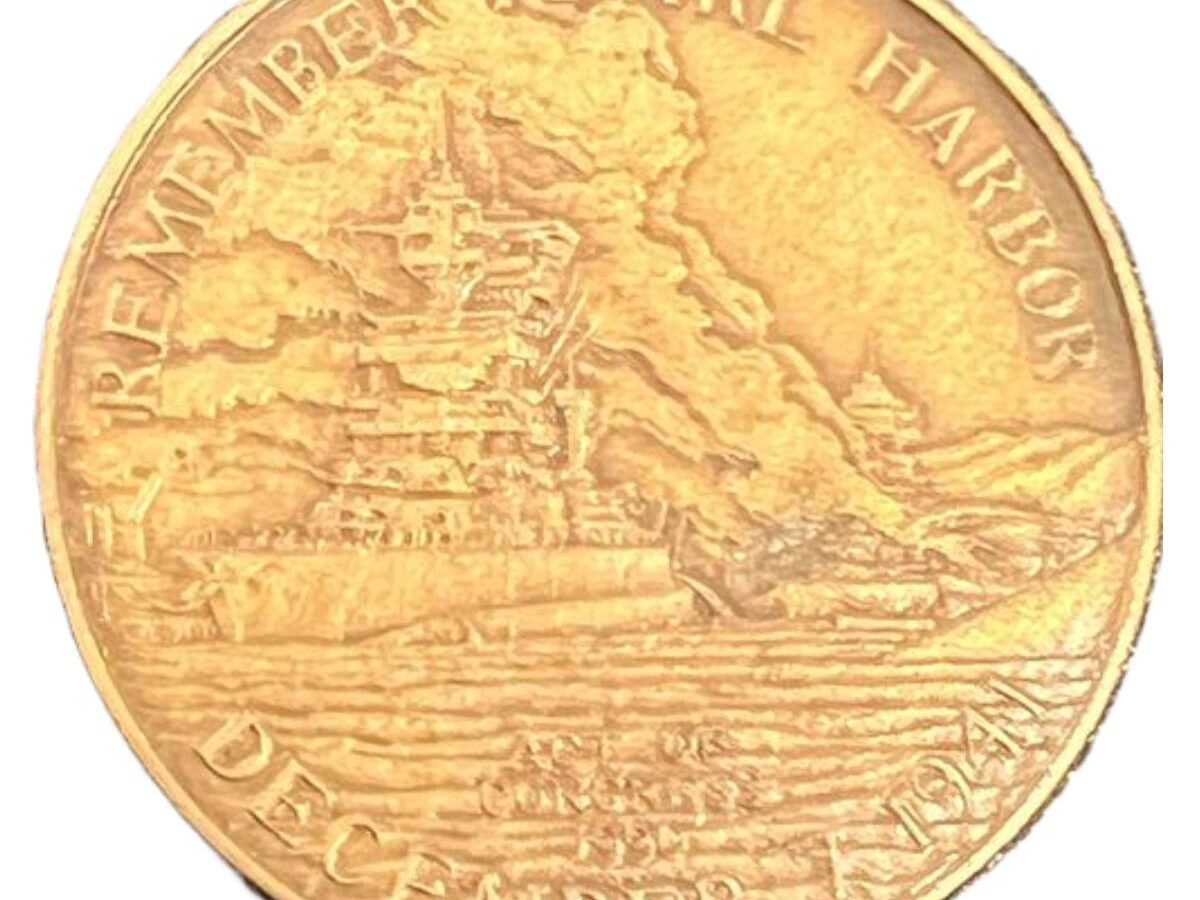 Rare Pearl Harbor Commemorative Medal – Survivor Bronze